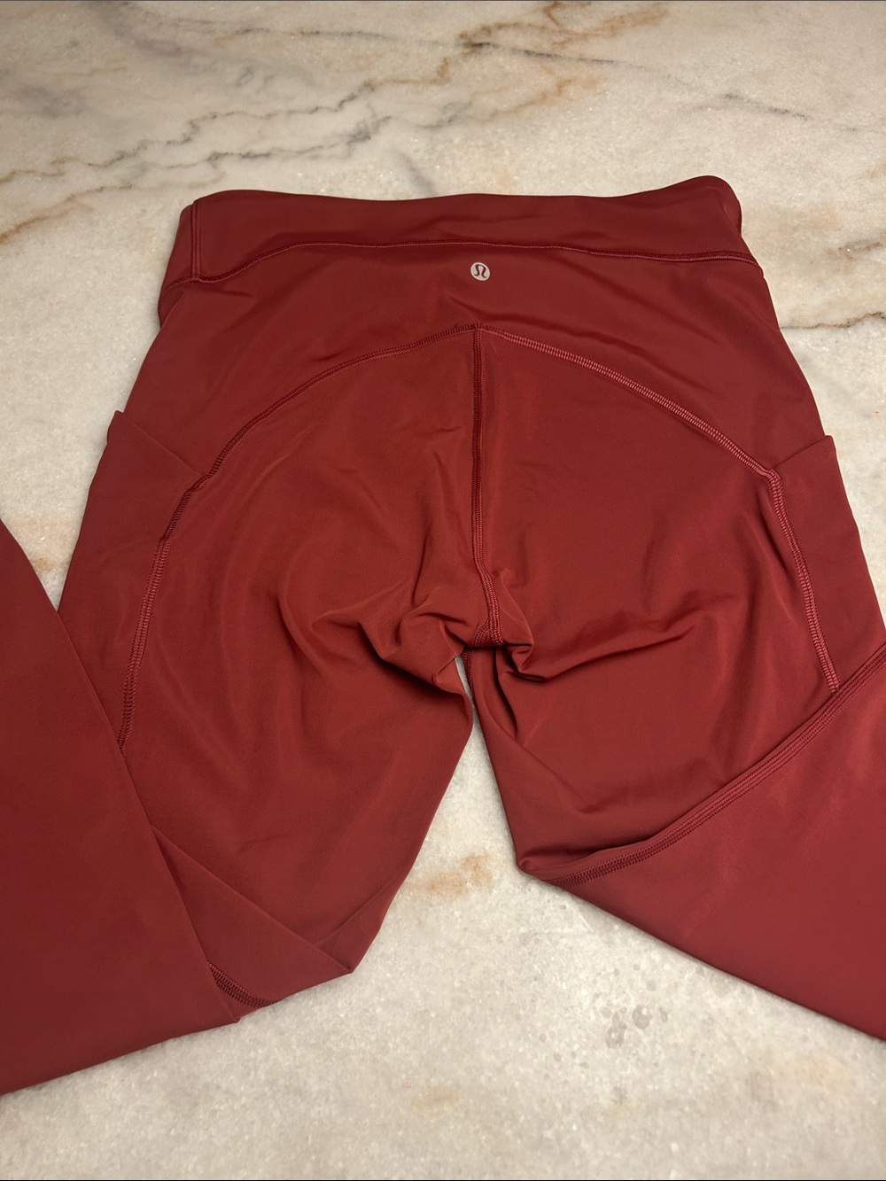 LULULEMON EUC Sz 12 with side pockets